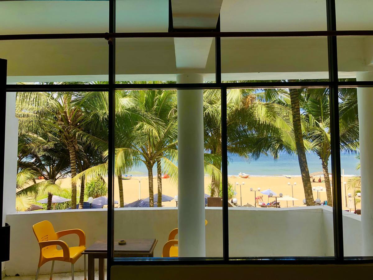 Lanka Beach Hotel Ettukala Ngoại thất bức ảnh