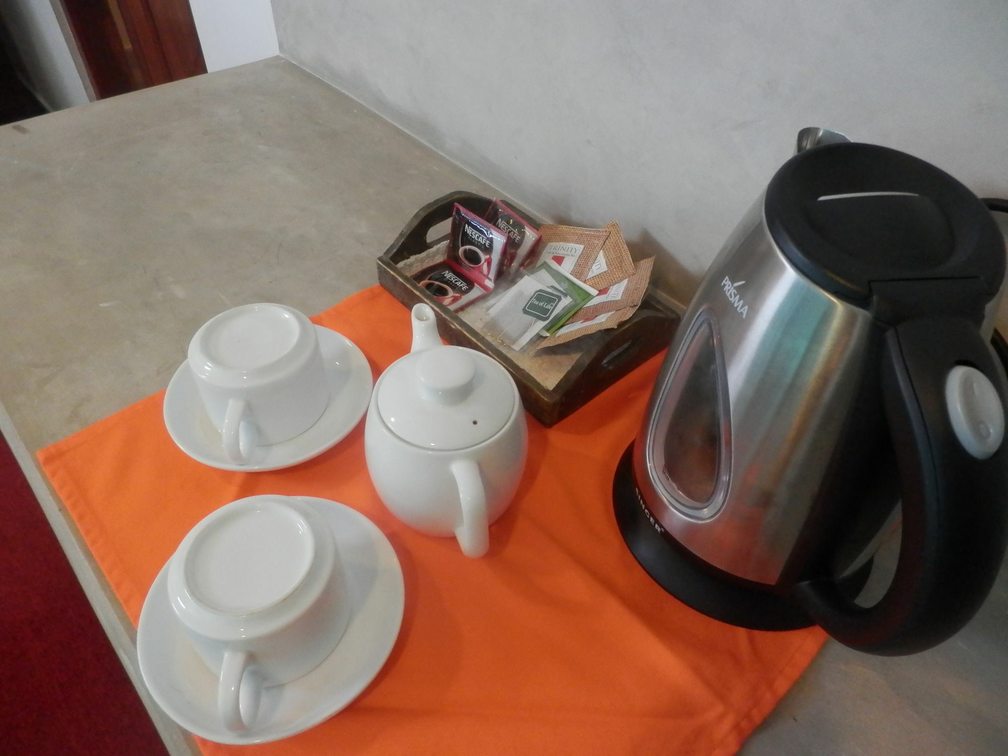 Lanka Beach Hotel Ettukala Ngoại thất bức ảnh